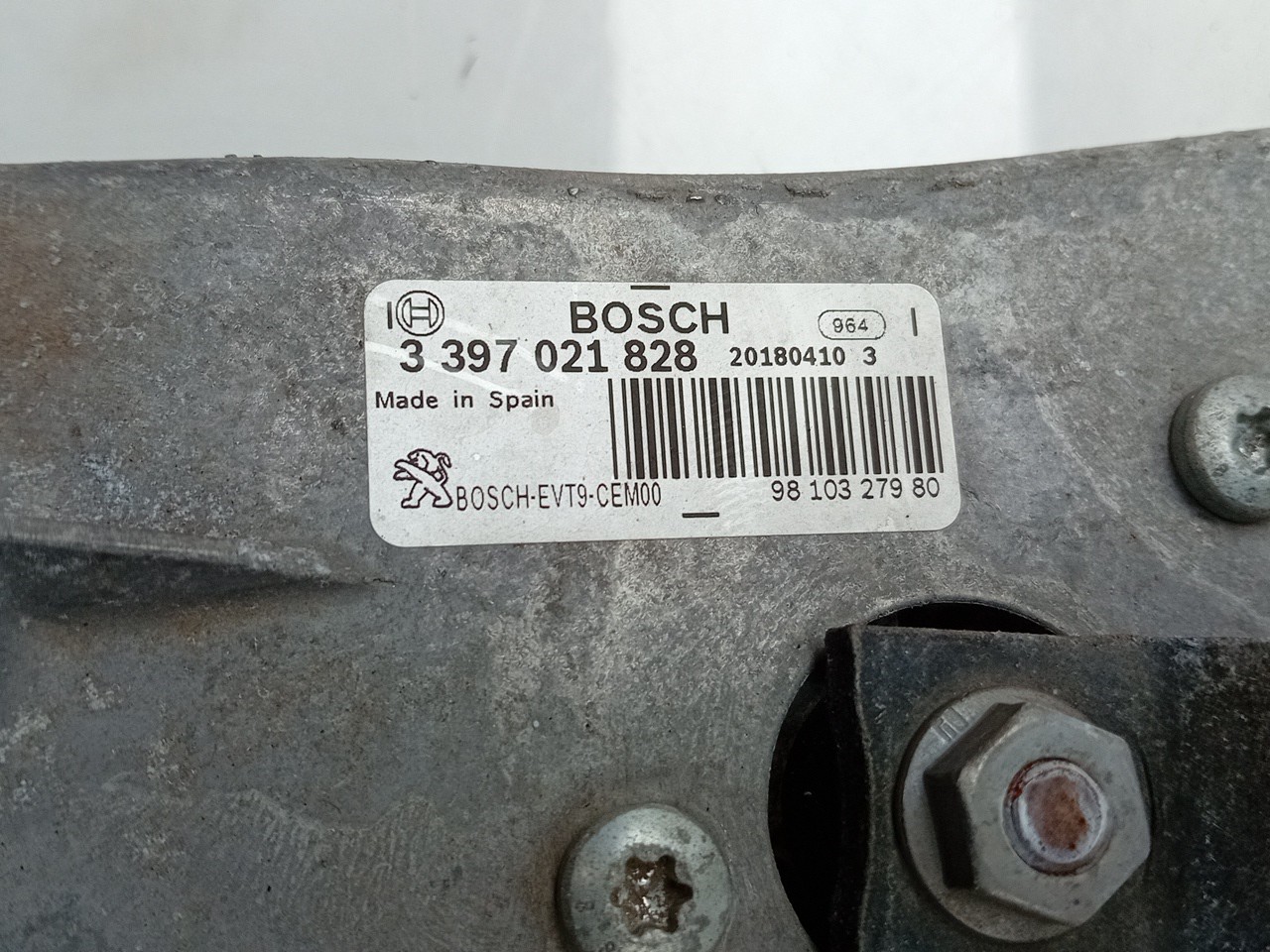 Motor limpiaparabrisas Frente PEUGEOT 308 SW II Van (LC_) Imagem-3