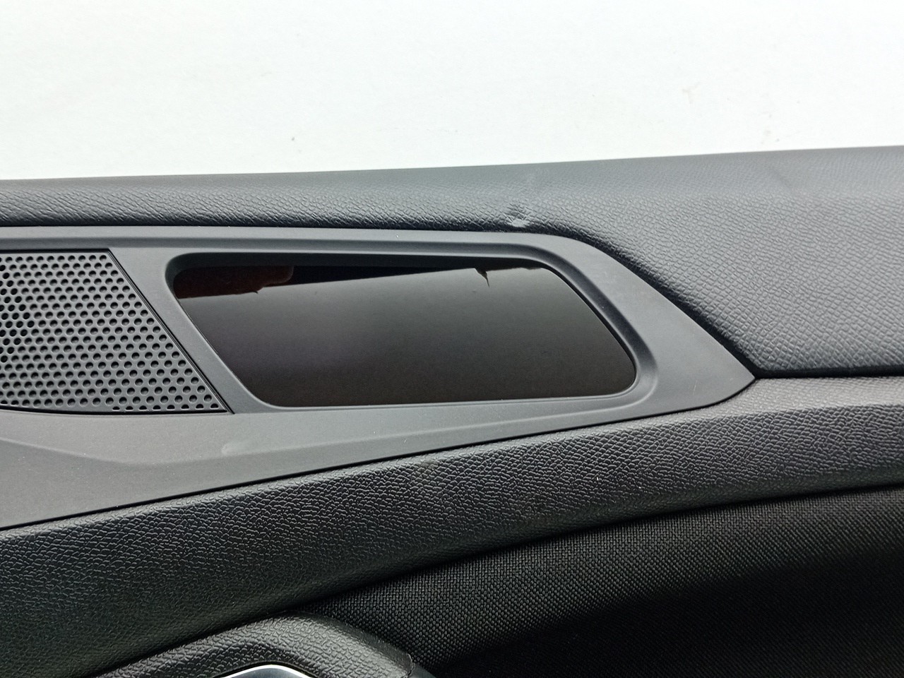 Panneau de porte avant Droite PEUGEOT 308 SW II Van (LC_) Imagem-1