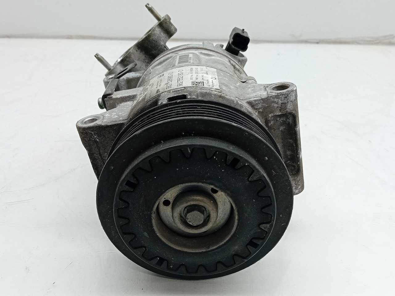 AC compressor PEUGEOT 308 SW II Van (LC_) Imagem-1