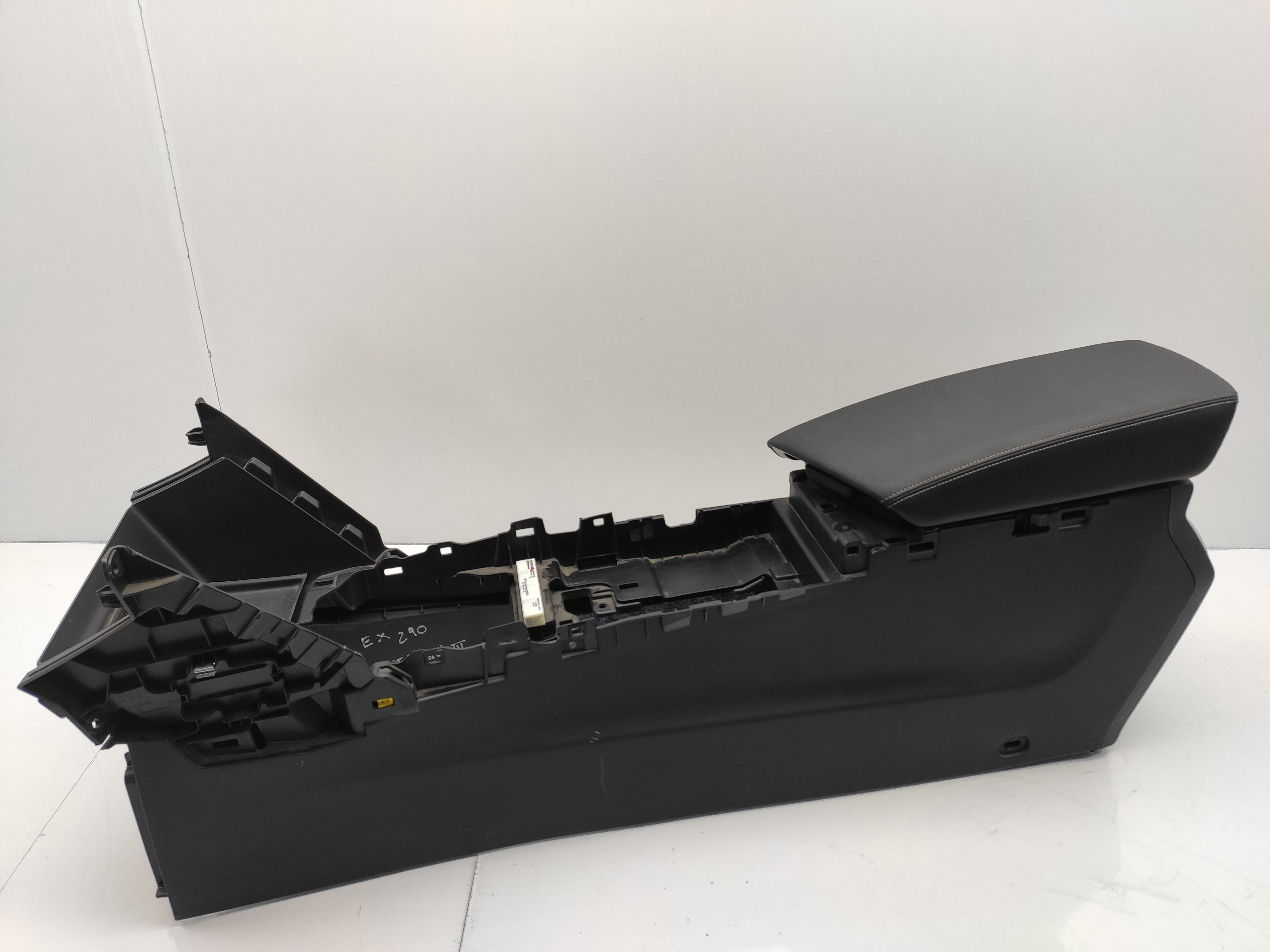 Accoudoir RENAULT Megane IV (B9A/M_) Imagem-2
