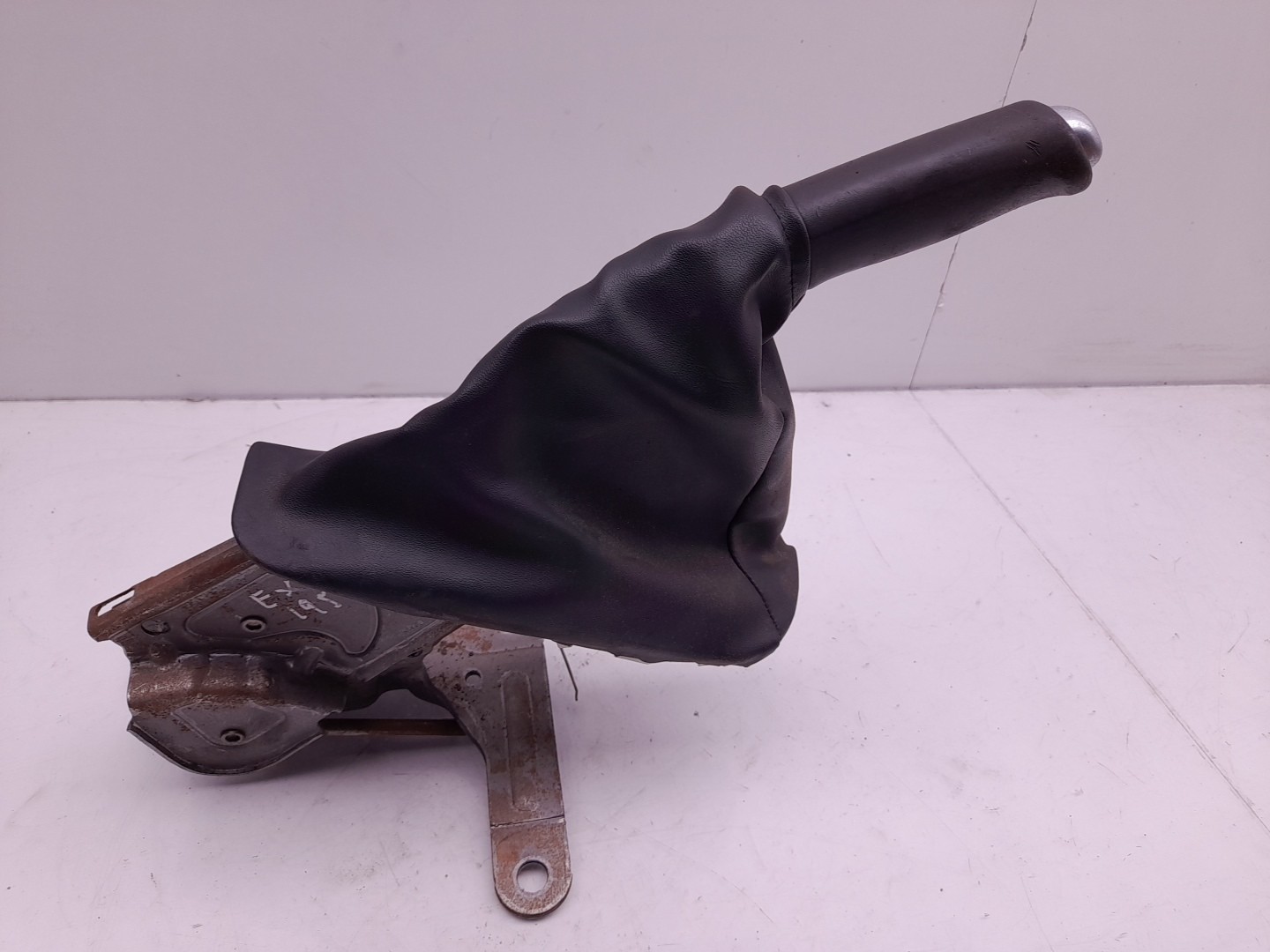 Hand brake / parking brake RENAULT Megane III Grandtour (KZ0/1) Imagem-1