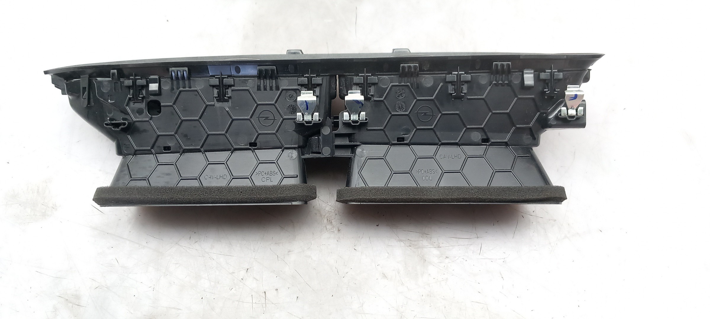 Diffuser / air vent OPEL Corsa F Imagem-2