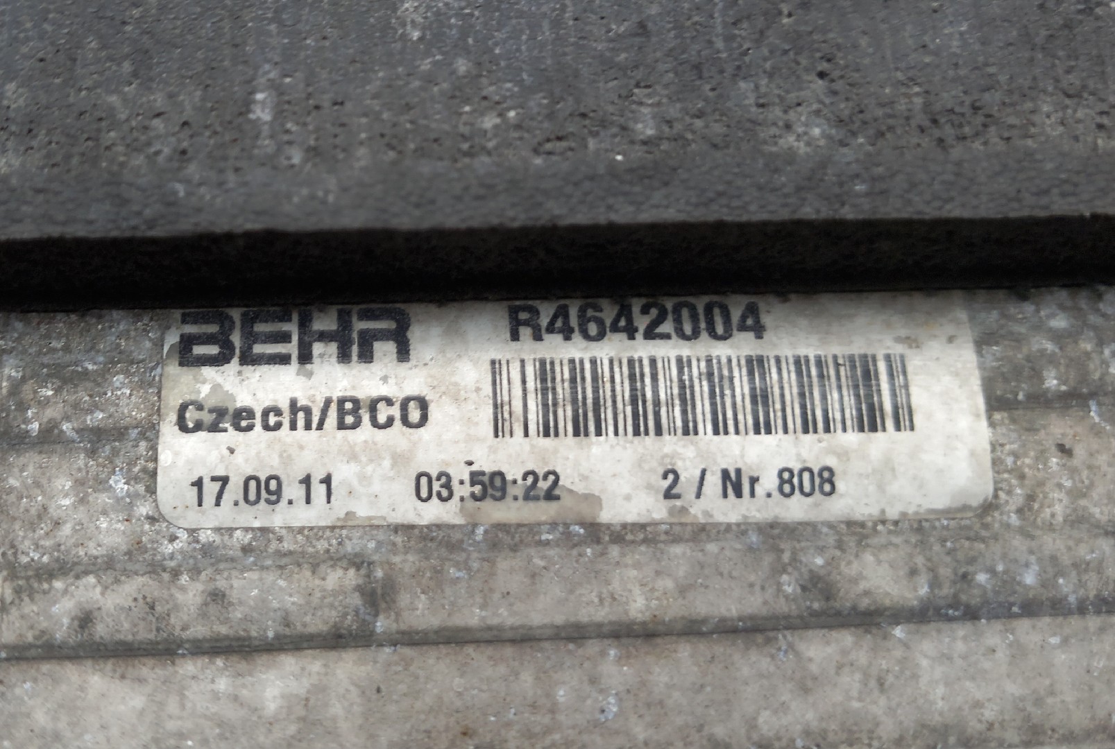 Radiador del intercooler SEAT Ibiza IV SportCoupe (6J1, 6P5) Imagem-3
