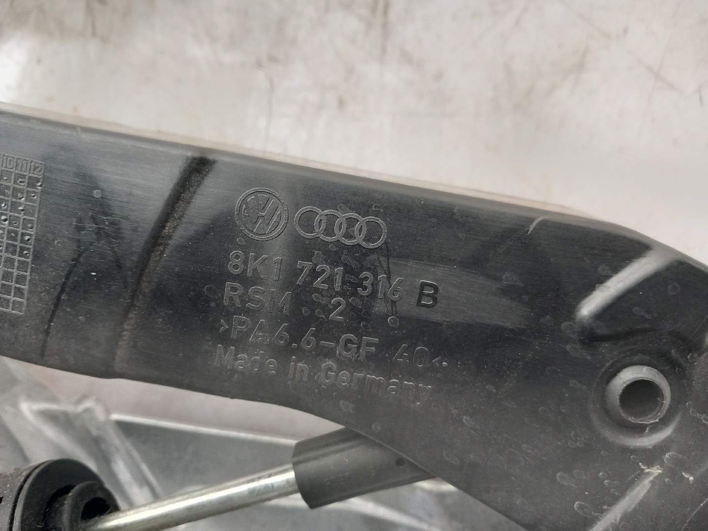 Clutch Pedal AUDI A4 Avant (8K5, B8) Imagem-4