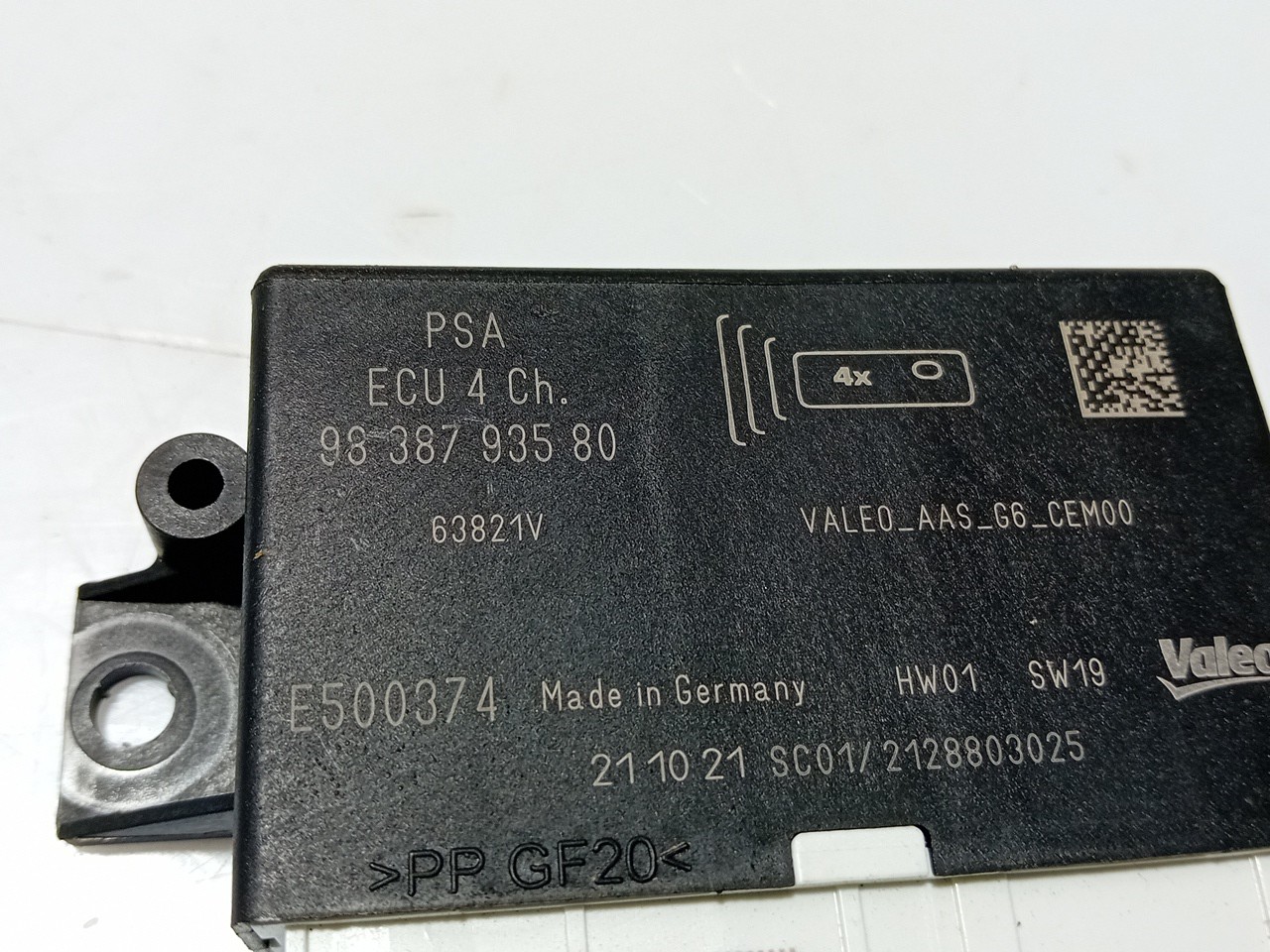Module générique CITROËN C4 III Imagem-3