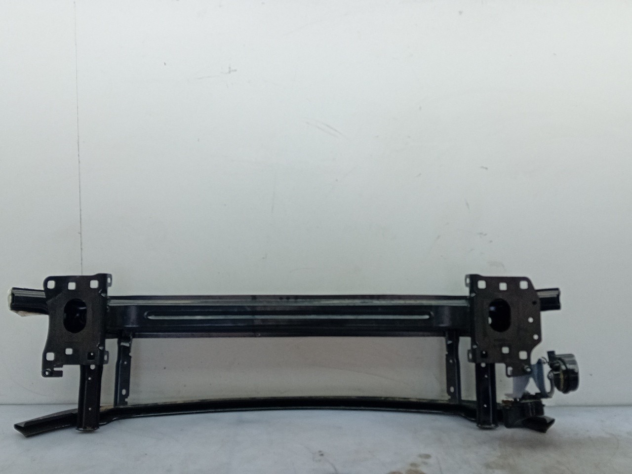 Refuerzo parachoques Delantero SEAT Leon Sportstourer (KL8) Imagem-1