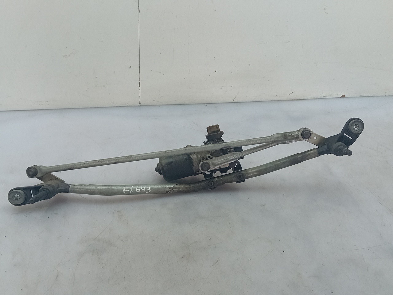 Front Wiper Motor DACIA Sandero II (5S_) Imagem-1
