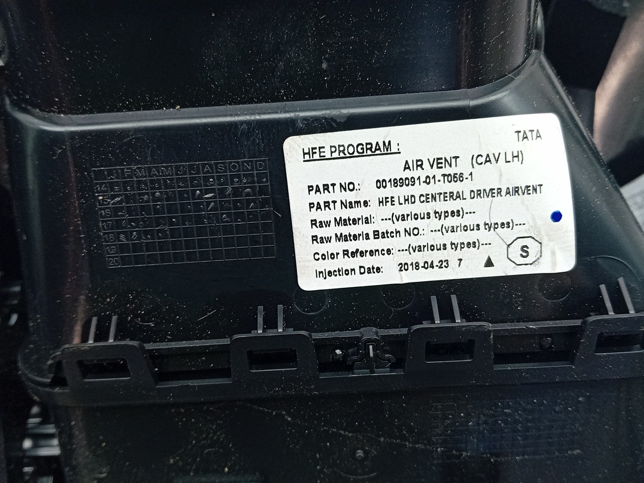 Diffuser / air vent RENAULT Kadjar (HA_, HL_) Imagem-4