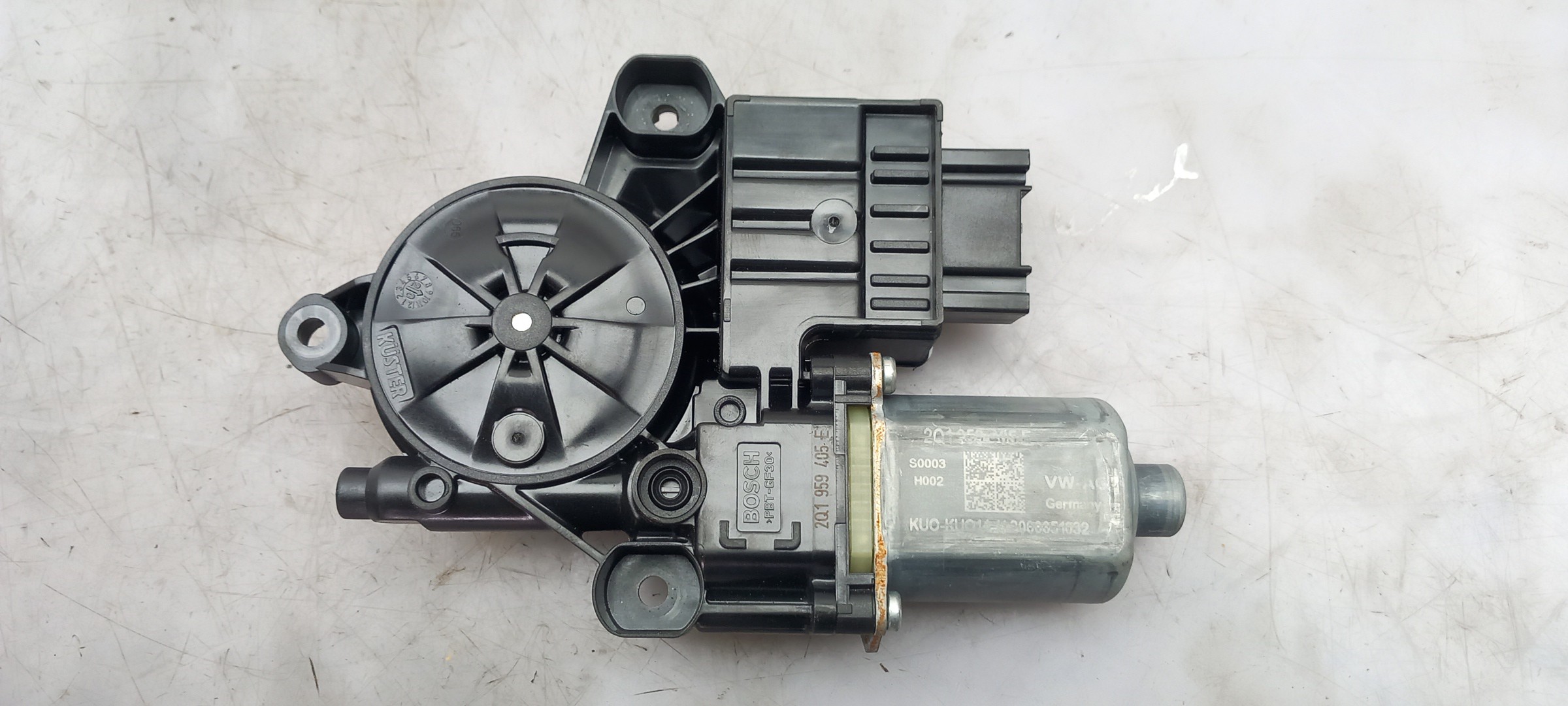 Motor vidro frente esquerdo VOLKSWAGEN Polo (AW1) Imagem-1