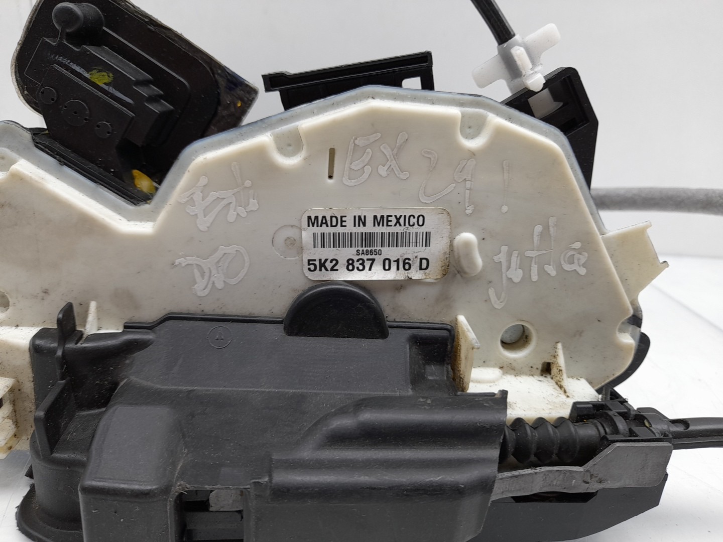 Fechadura / fecho porta frente direito VOLKSWAGEN Jetta IV (162, 163) Imagem-1