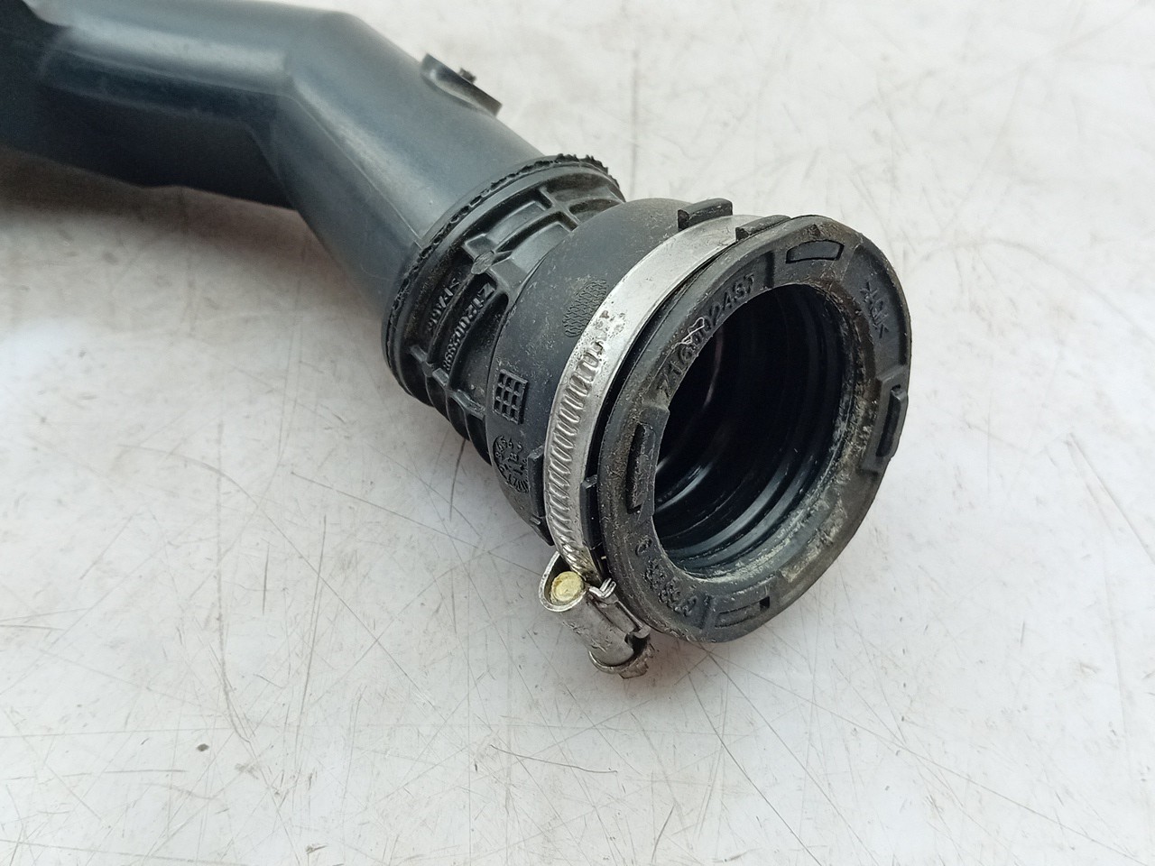 Intercooler pipe PEUGEOT 308 SW II Van (LC_) Imagem-1