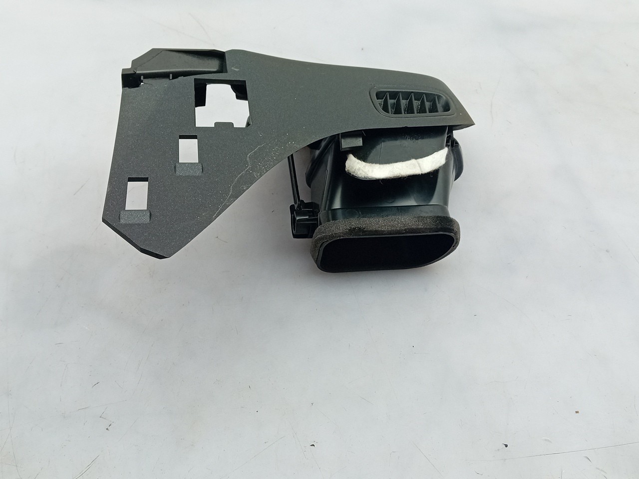 Diffuser / air vent RENAULT Kadjar (HA_, HL_) Imagem-1