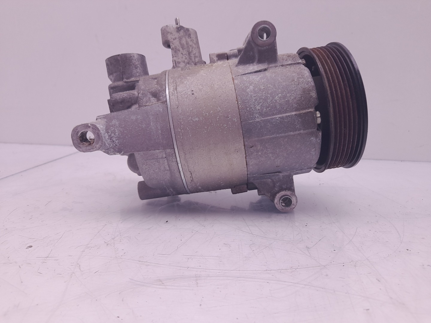 AC compressor VOLKSWAGEN Jetta IV (162, 163) Imagem-2