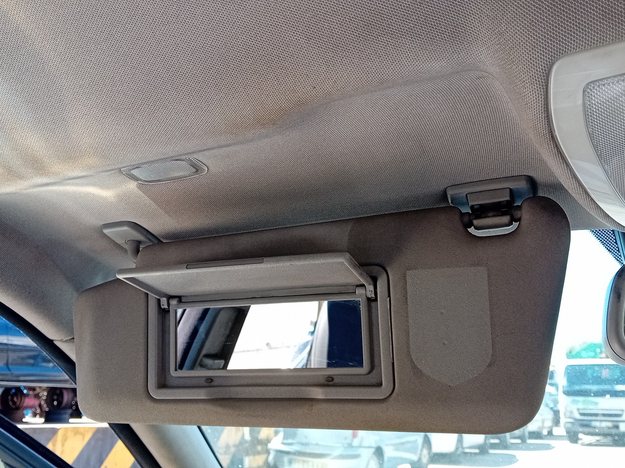 Pare-soleil gauche MERCEDES-BENZ Classe C (W204) Imagem-1
