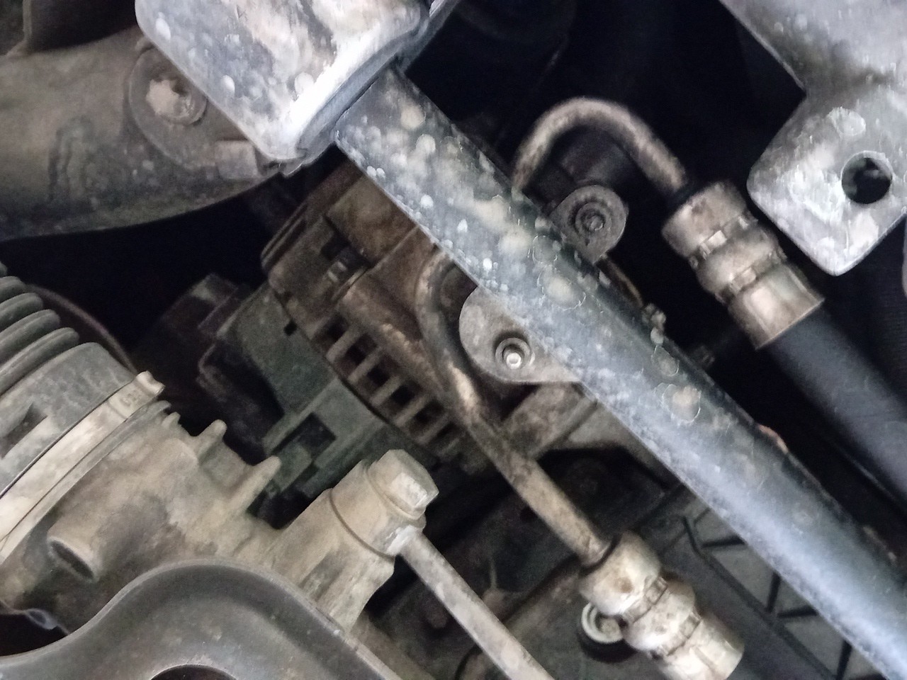 Alternatore MERCEDES-BENZ Classe C (W204) Imagem-0