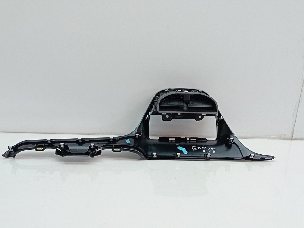 Moldura da consola central / rádio / aro PEUGEOT 208 Imagem-1