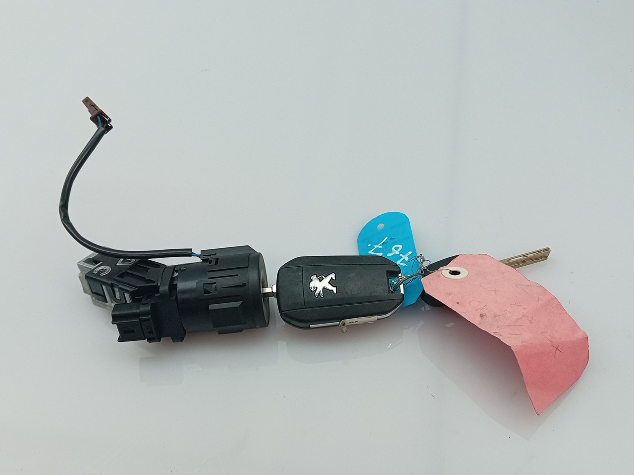 Canhão da ignição PEUGEOT 208 Imagem-1