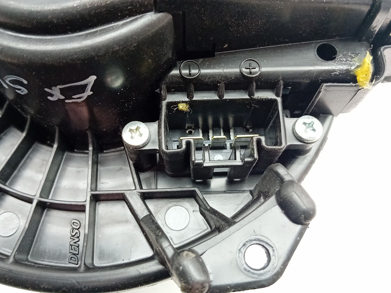 Moteur de chauffage TOYOTA Auris Touring Sports (_E18_) Imagem-2