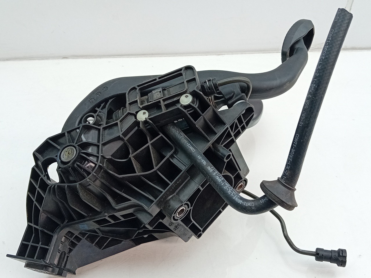 Clutch Pedal BMW 1 (F40) Imagem-2