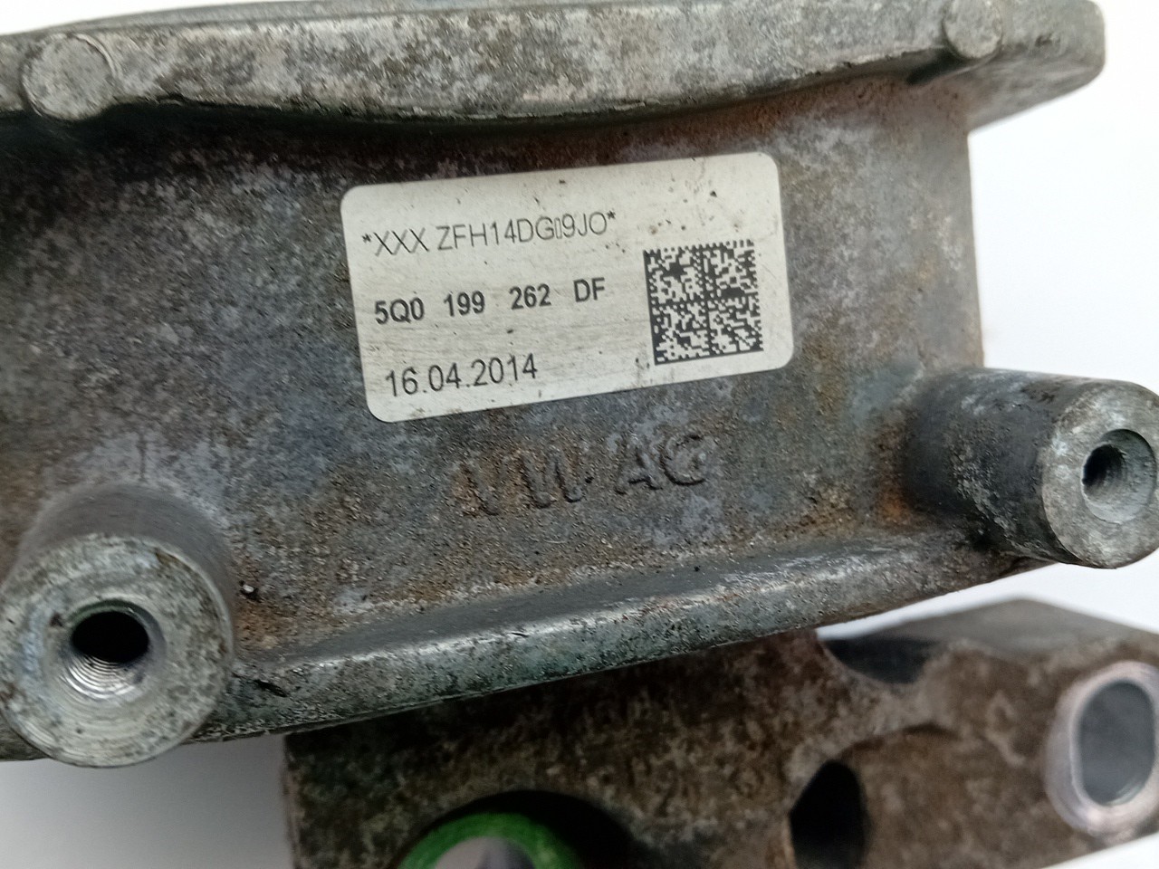Support Moteur VOLKSWAGEN Golf VII Variant (BA5, BV5) Imagem-2