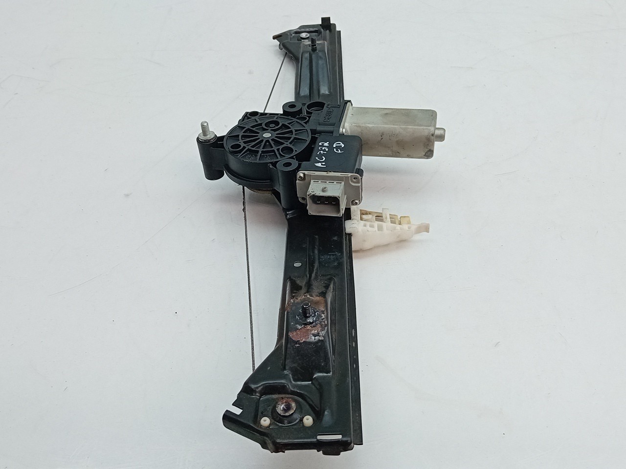 Right front window regulator