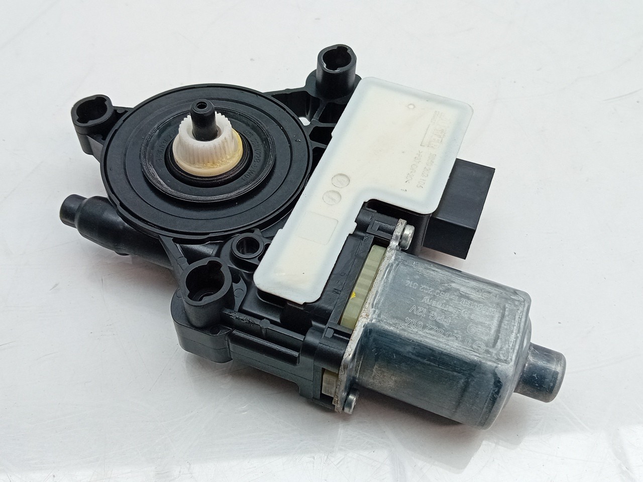 Motor vidro trás direito