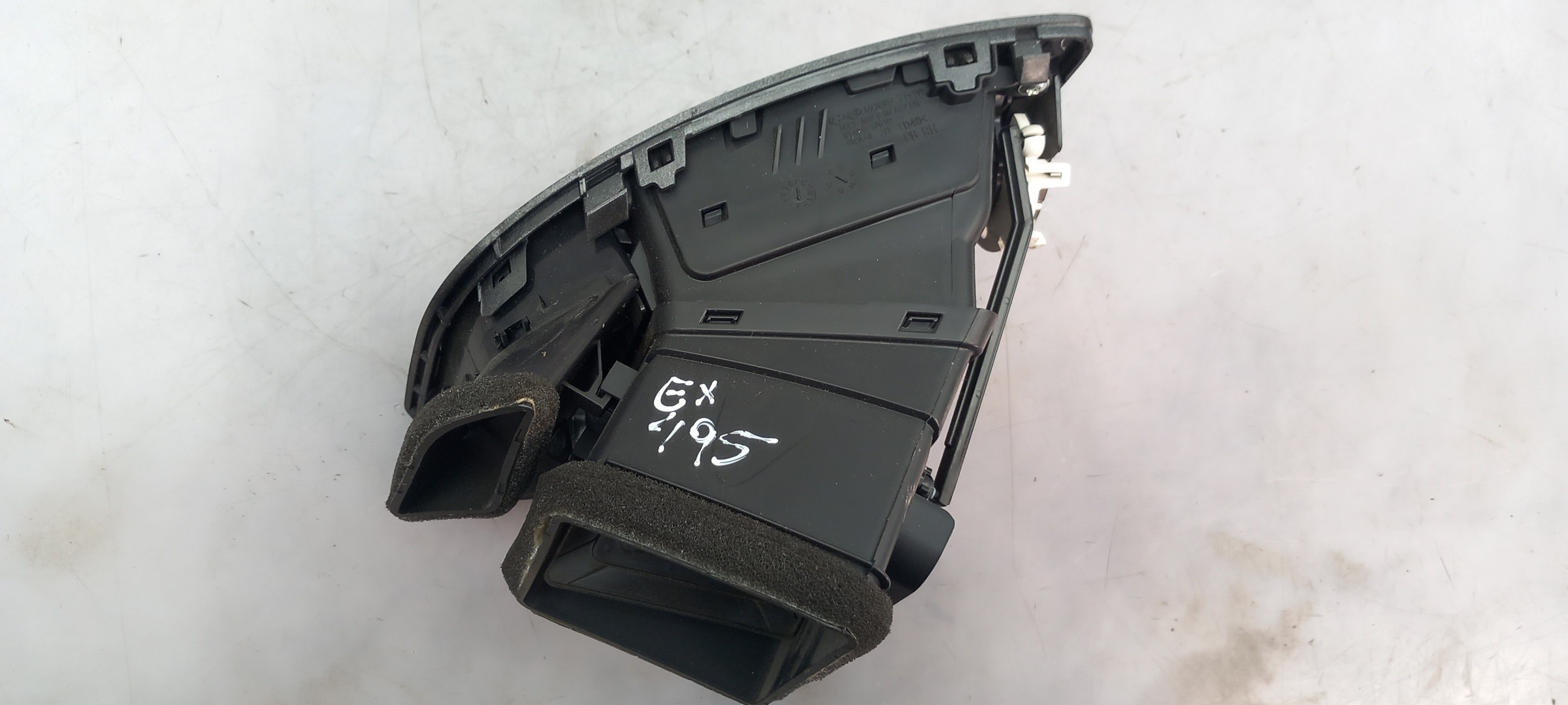 Difusor / salida de aire HYUNDAI i20 (PB, PBT) Imagem-2
