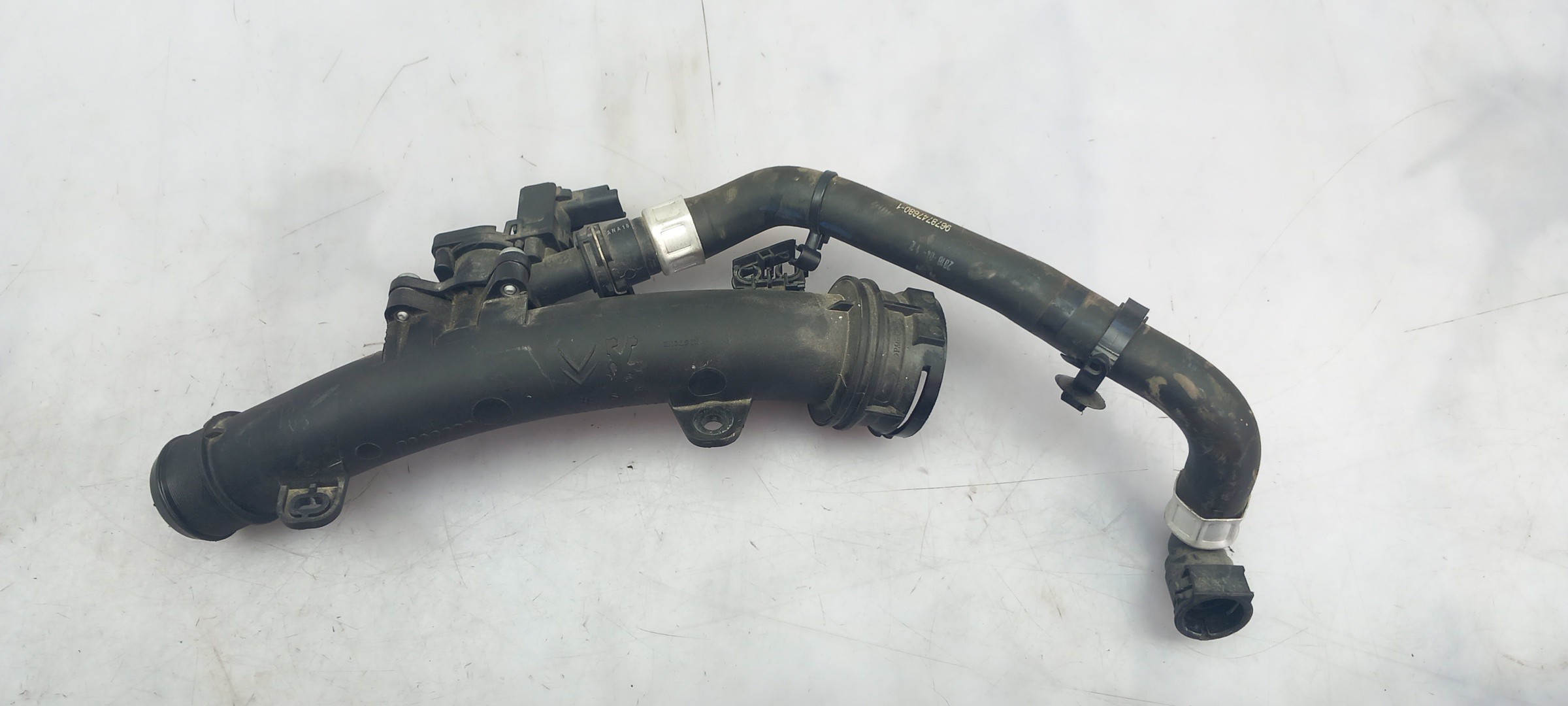 Tubo intercooler PEUGEOT 2008 I (CU_) Imagem-1