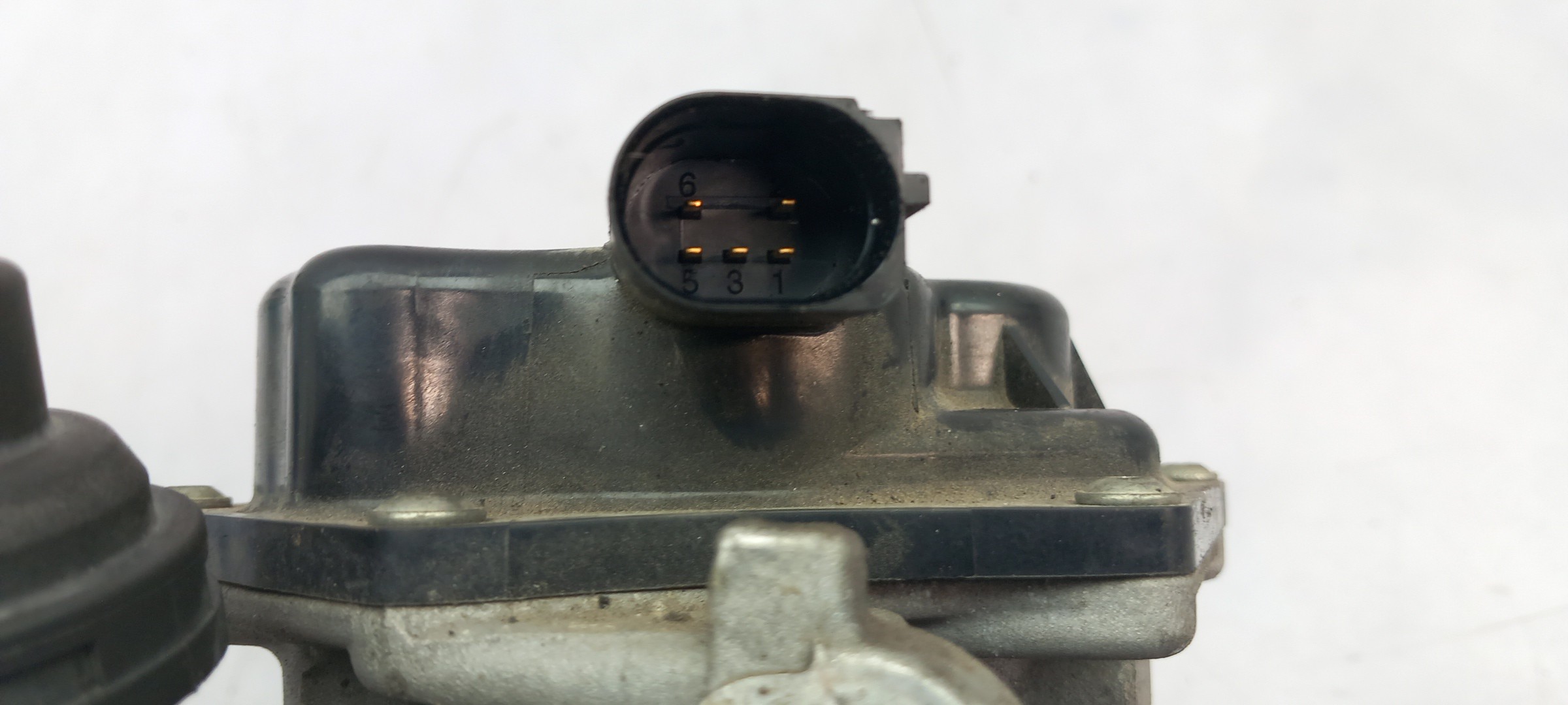EGR valve AUDI A4 Avant (8K5, B8) Imagem-3