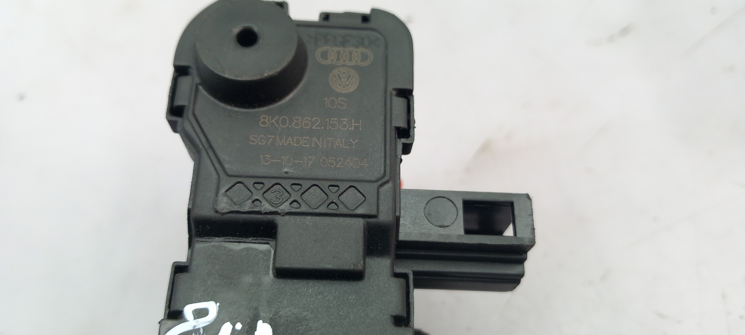 Tapa exterior combustible AUDI Q5 (8R) Imagem-3