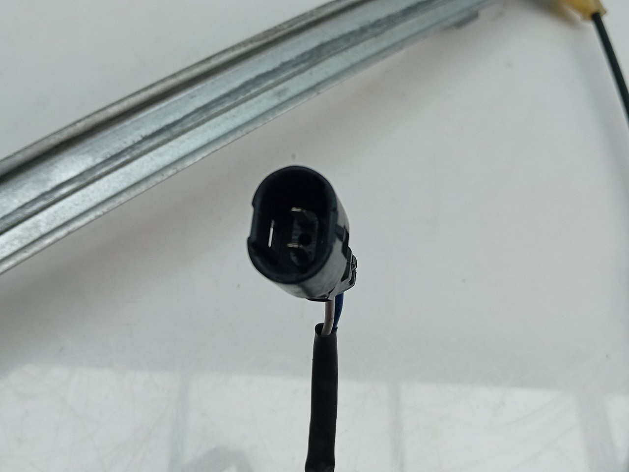 Lève-vitre avant Droite RENAULT Clio II (BB0/1/2_, CB0/1/2_) Imagem-2