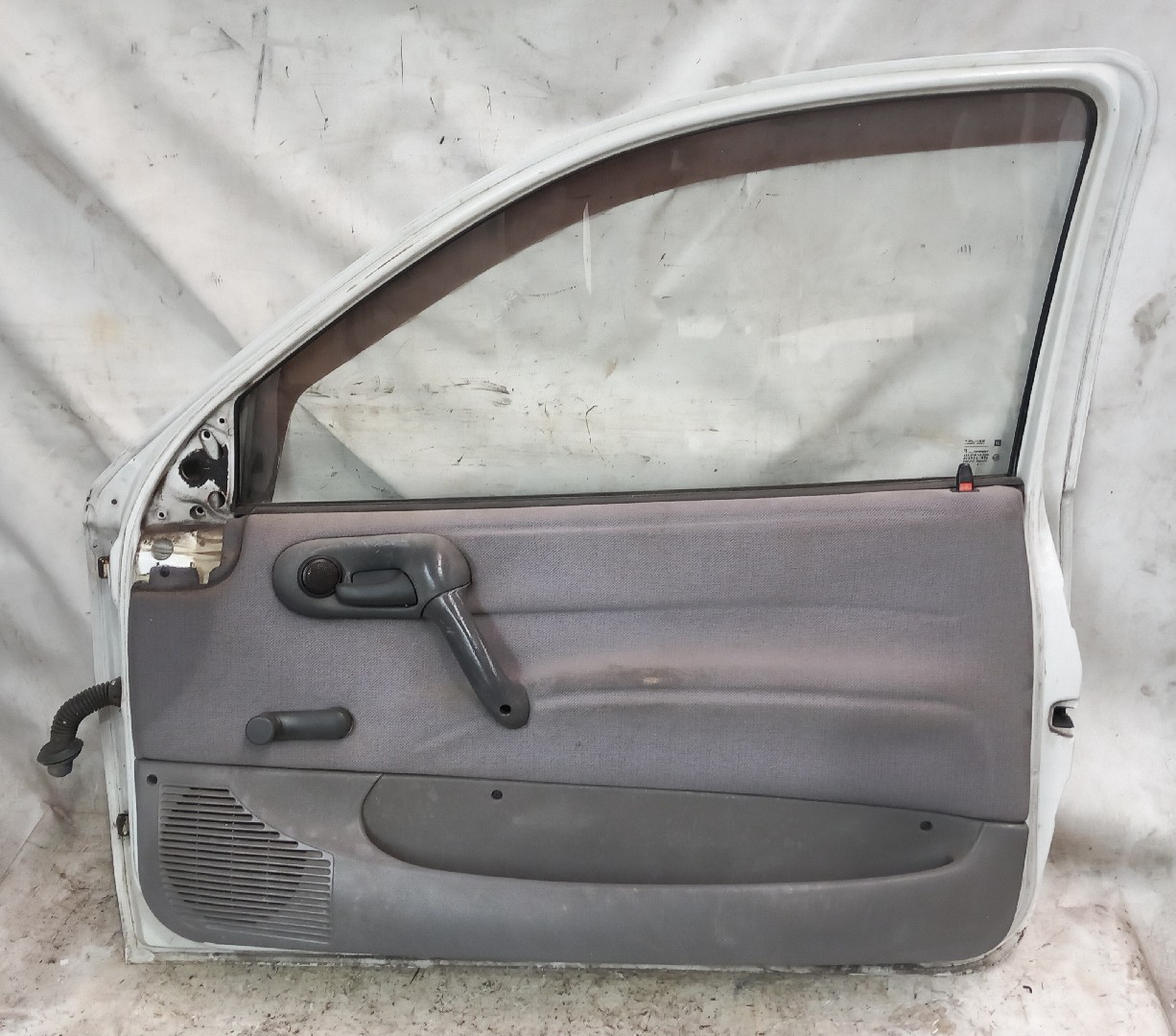 Puerta Delantero Derecho OPEL Corsa B Imagem-2