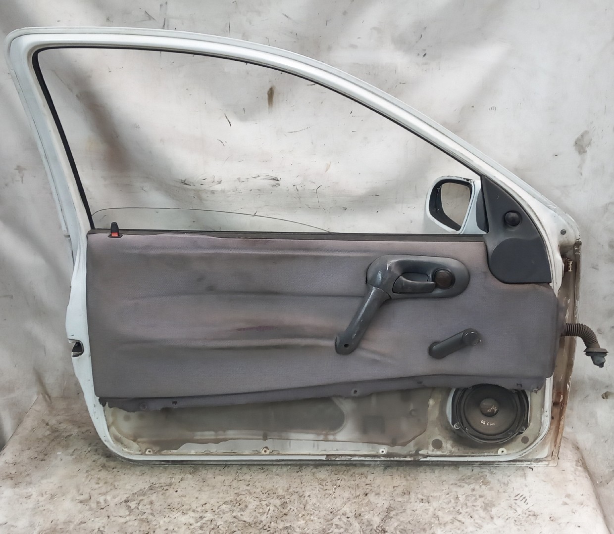 Porte avant gauche OPEL Corsa B Imagem-2