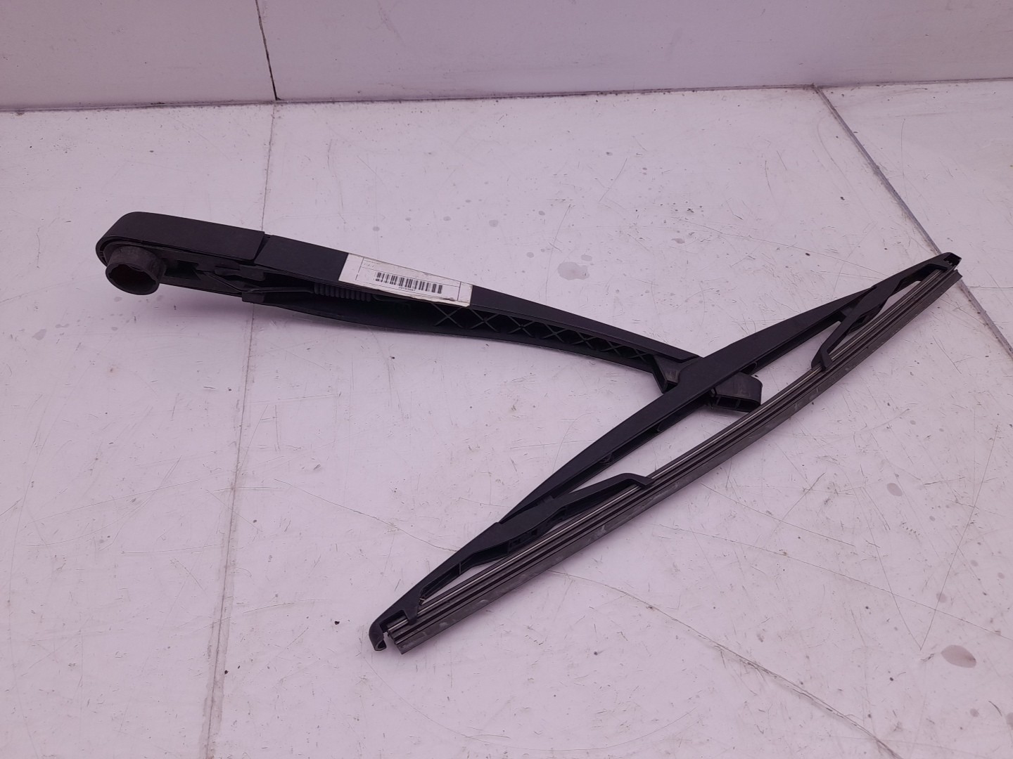 Haste / braço de escova limpa vidros trás PEUGEOT 208 Imagem-1