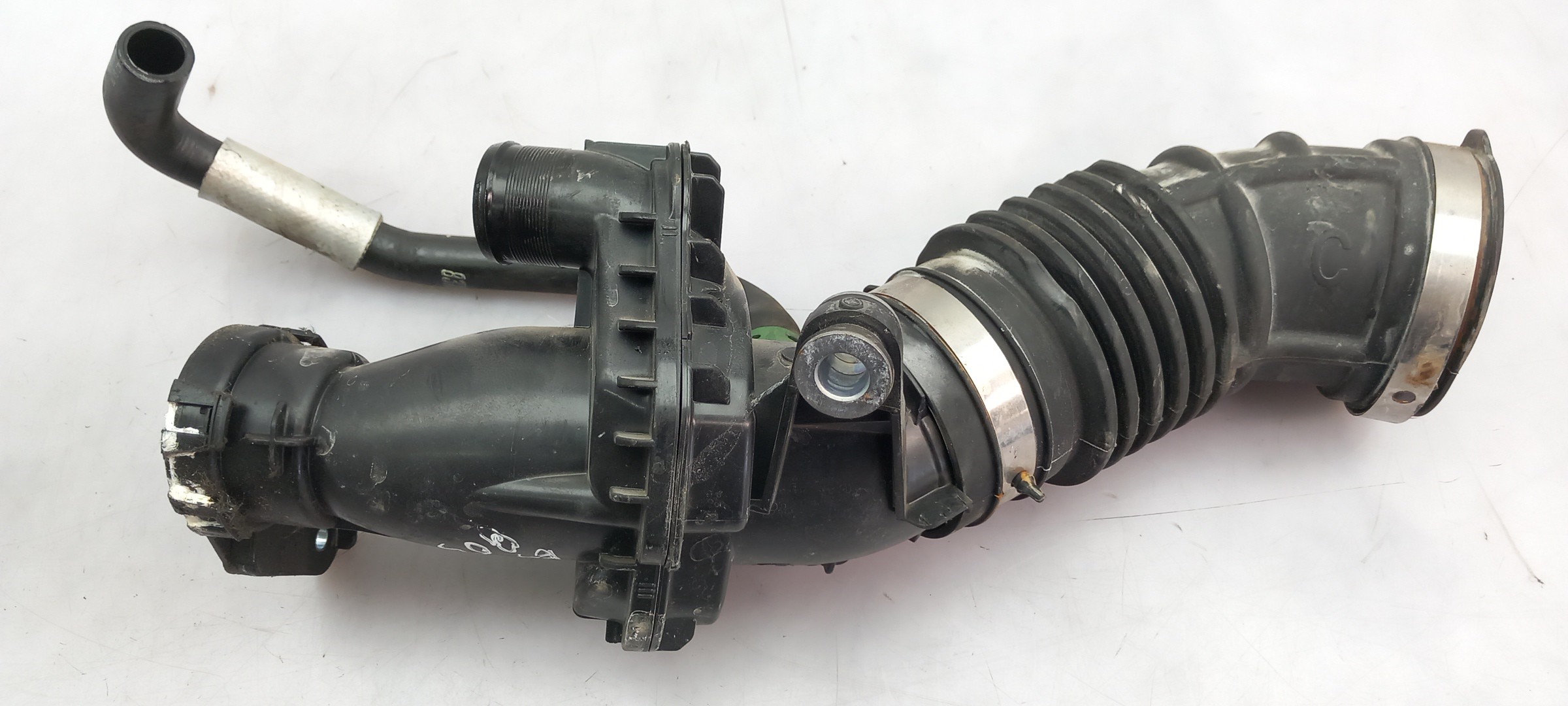 Tubo intercooler NISSAN X-Trail (T32) Imagem-1