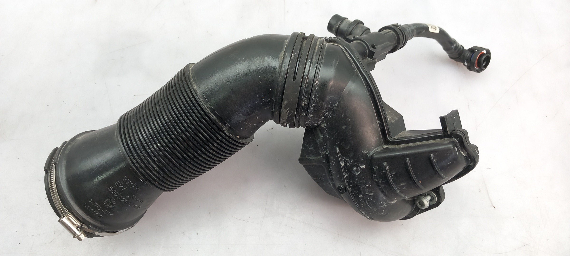 Intercooler pipe VOLKSWAGEN Polo (AW1) Imagem-1