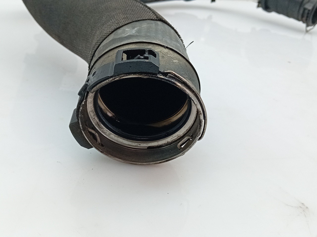 Intercooler pipe NISSAN X-Trail (T32) Imagem-2