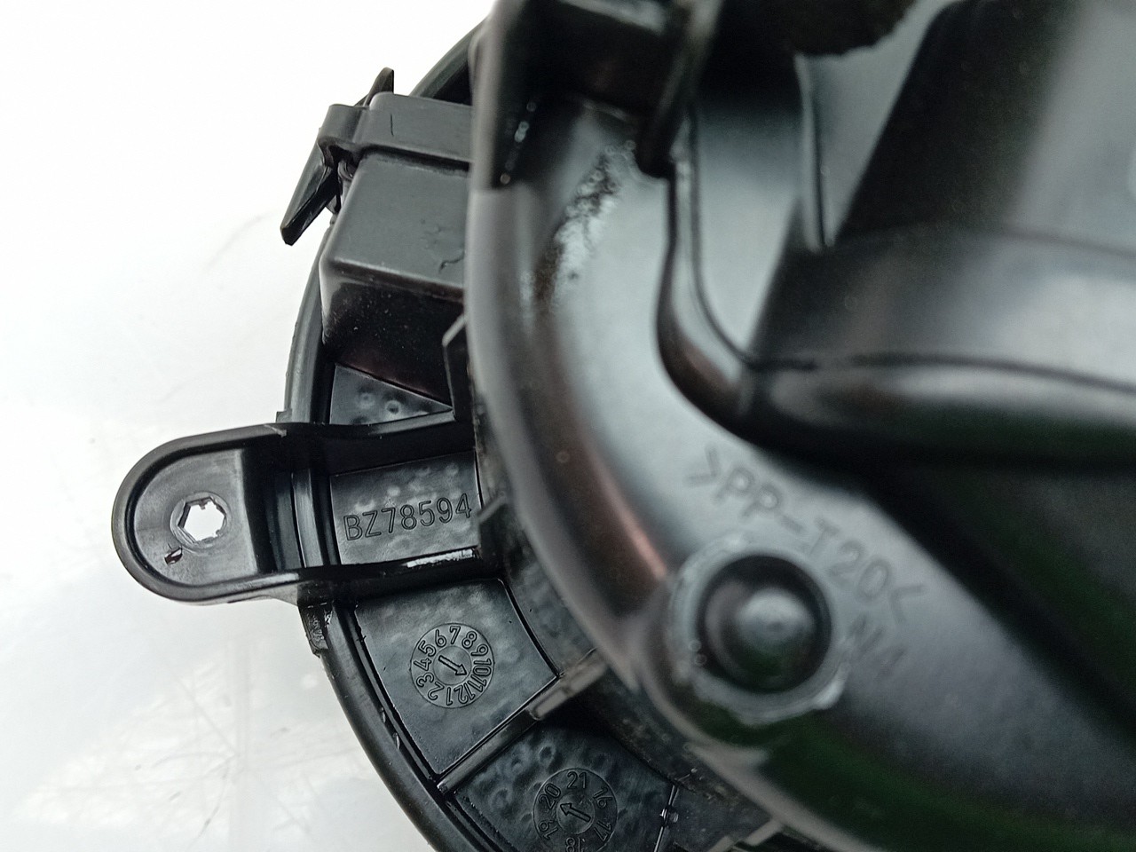 Heater Blower Motor VOLKSWAGEN Polo (AW1) Imagem-4