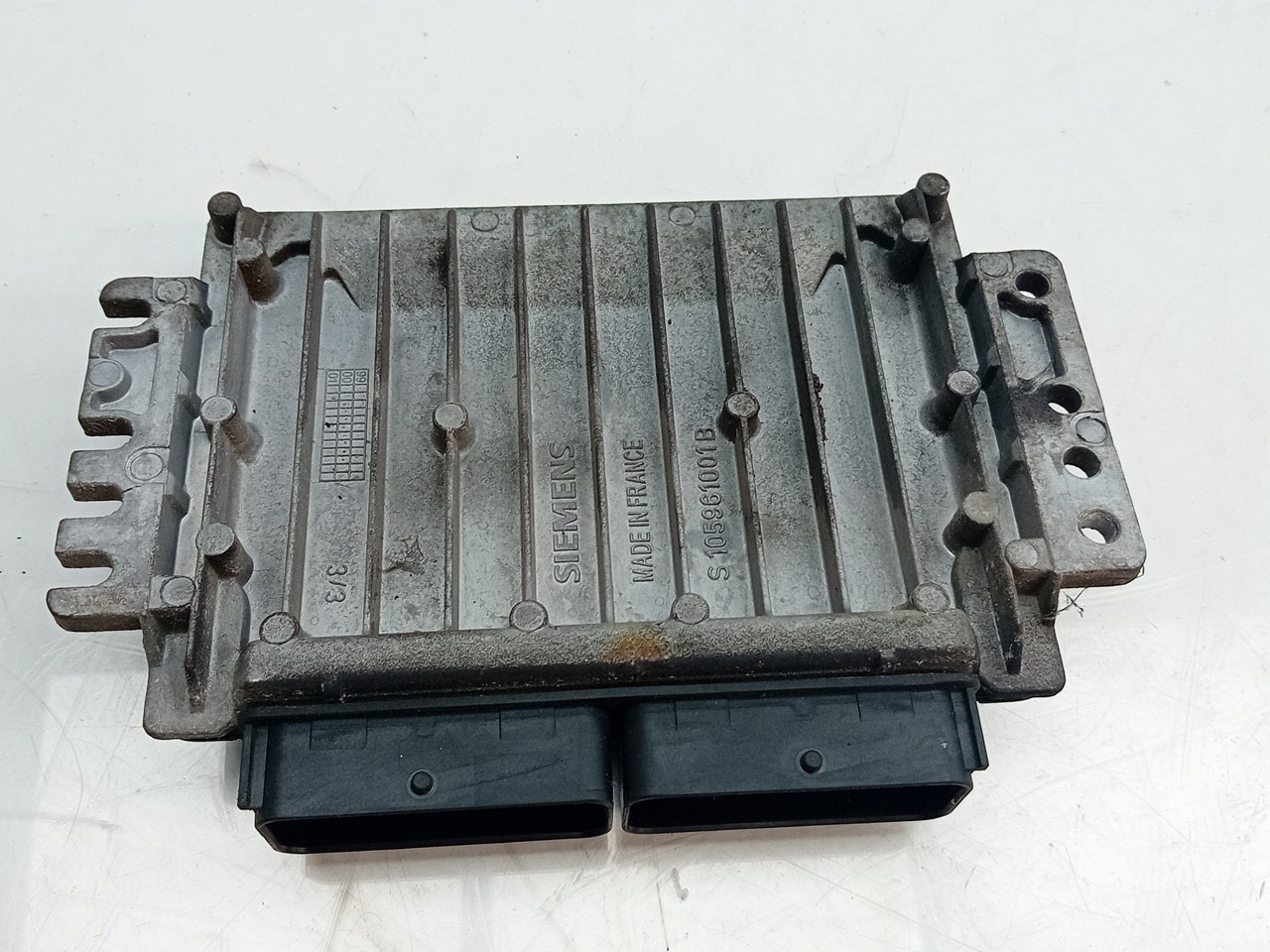 Engine control unit / ECU RENAULT Clio II (BB0/1/2_, CB0/1/2_) Imagem-1