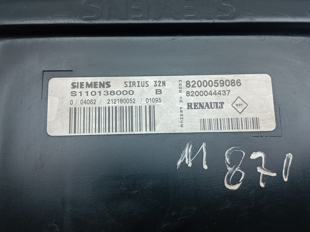 Engine control unit / ECU RENAULT Clio II (BB0/1/2_, CB0/1/2_) Imagem-3