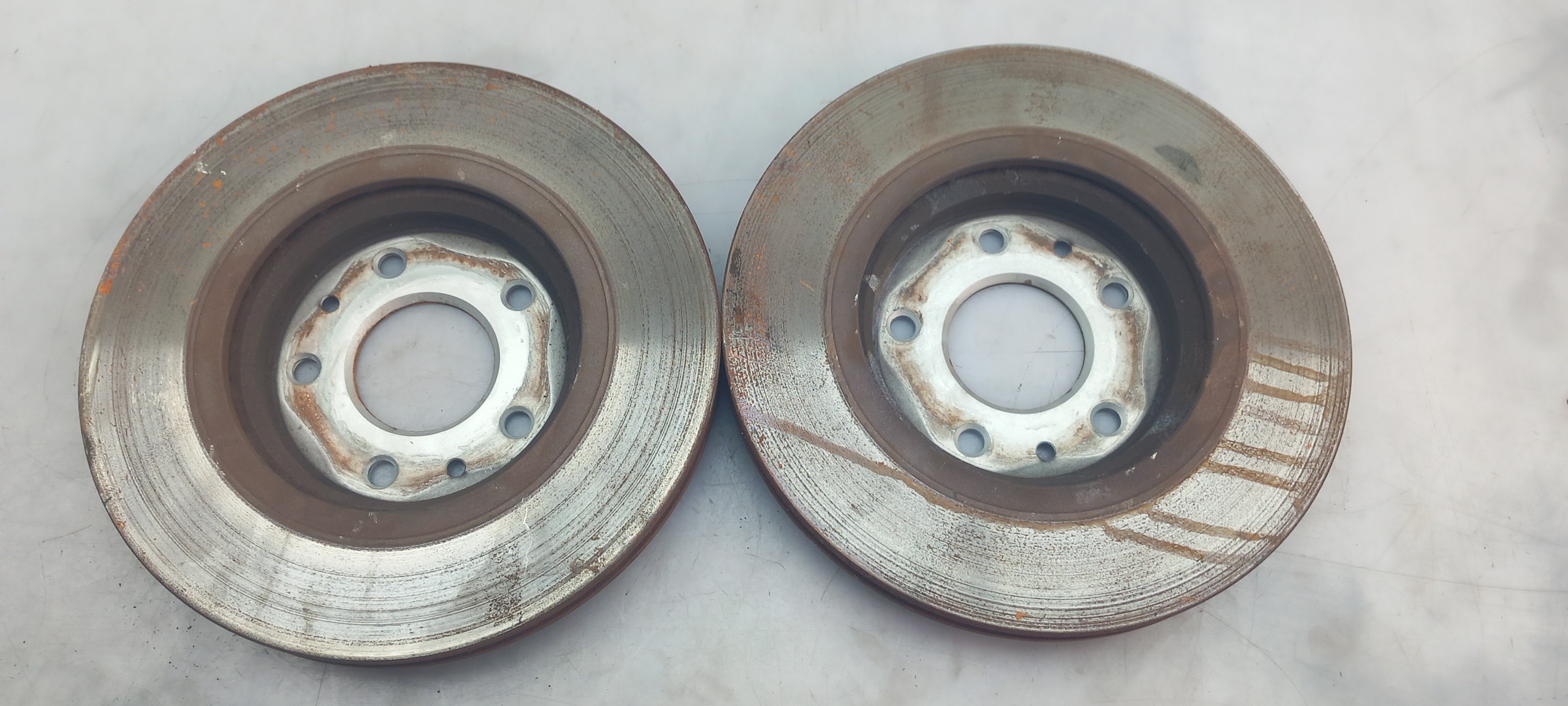 Disque de frein avant Droite NISSAN X-Trail (T32) Imagem-1