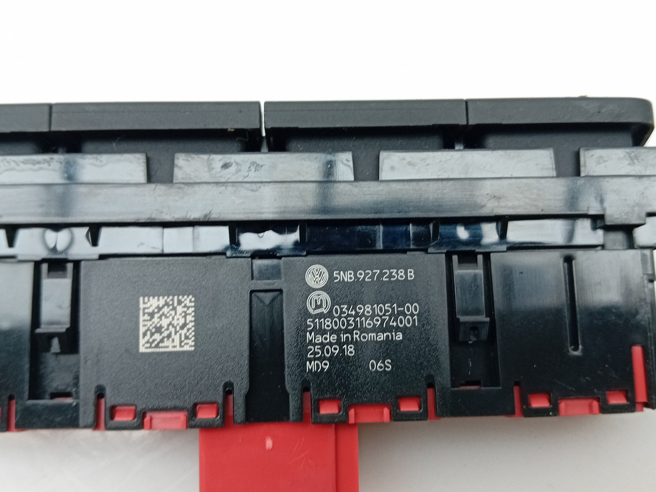 Módulo genérico VOLKSWAGEN Tiguan (AD1, AX1) Imagem-2