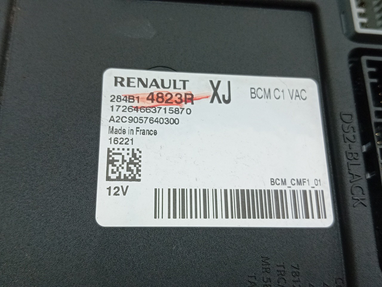 Module de confort RENAULT Megane IV (B9A/M_) Imagem-2