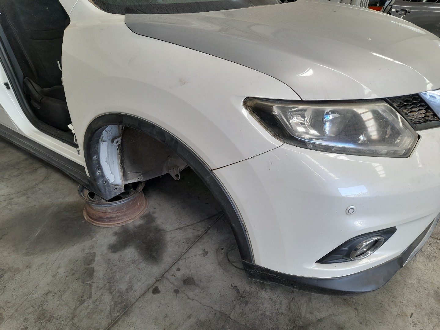 Complete front section NISSAN X-Trail (T32) Imagem-1