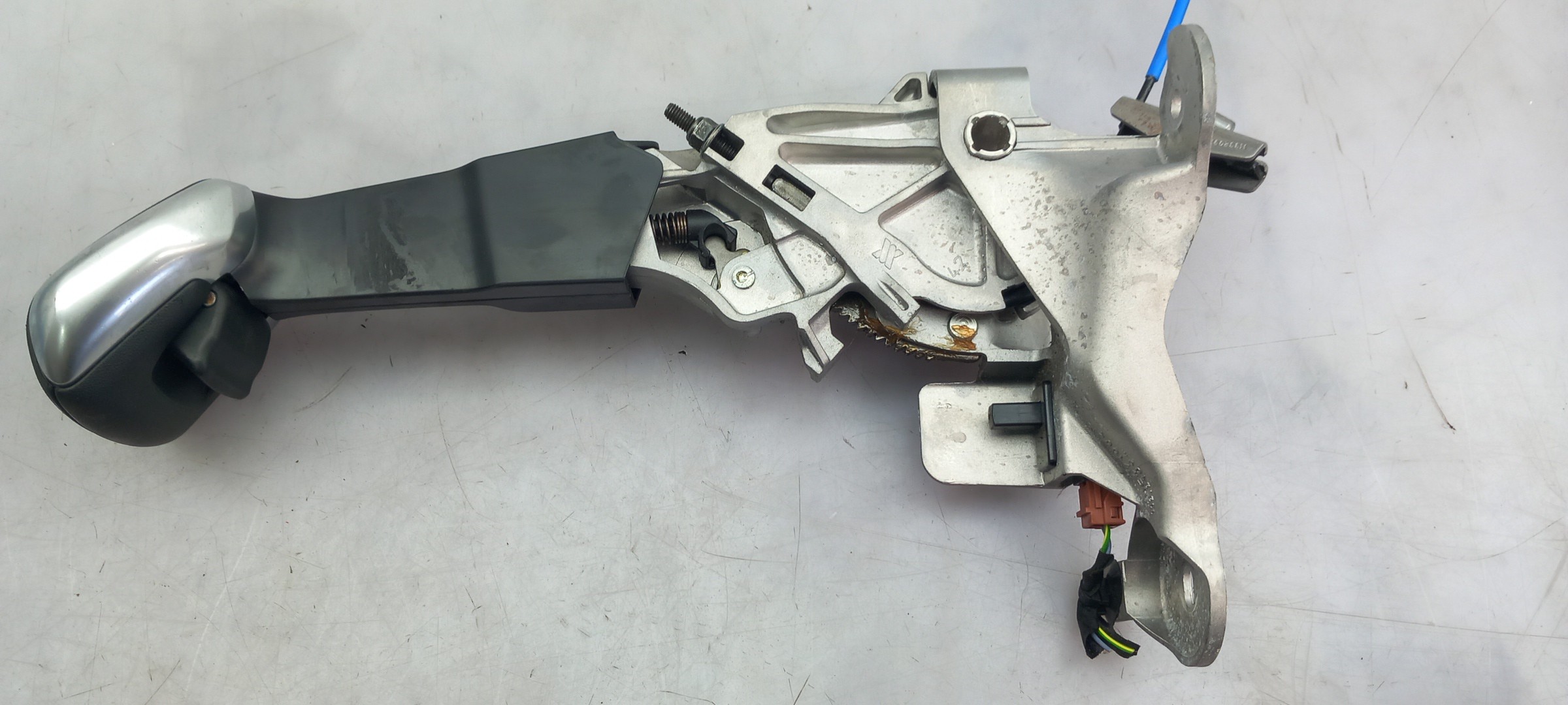 Hand brake / parking brake PEUGEOT 2008 I (CU_) Imagem-2