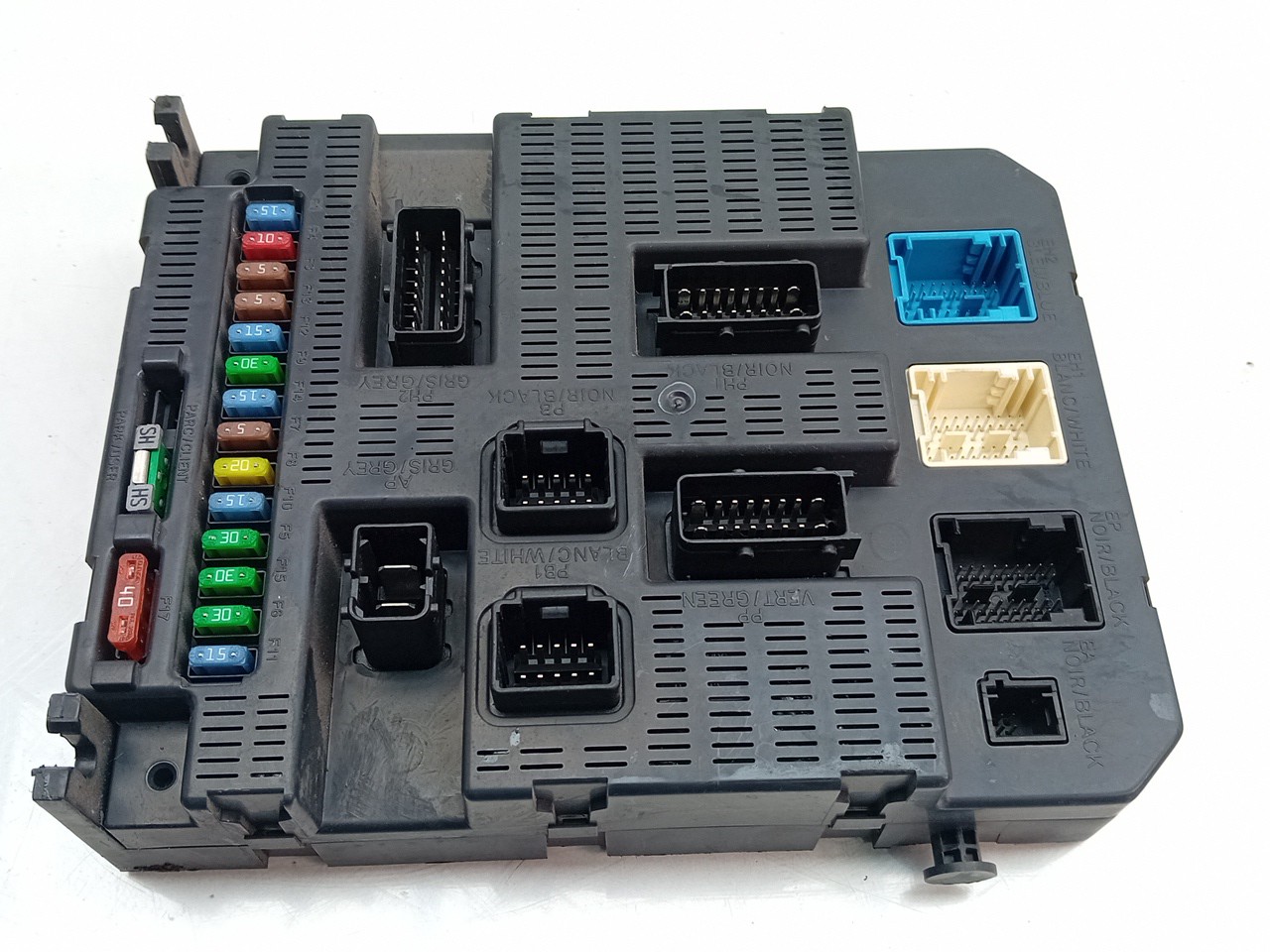 Fuse box / SAM / BSI CITROËN C2 (JM_) Imagem-0