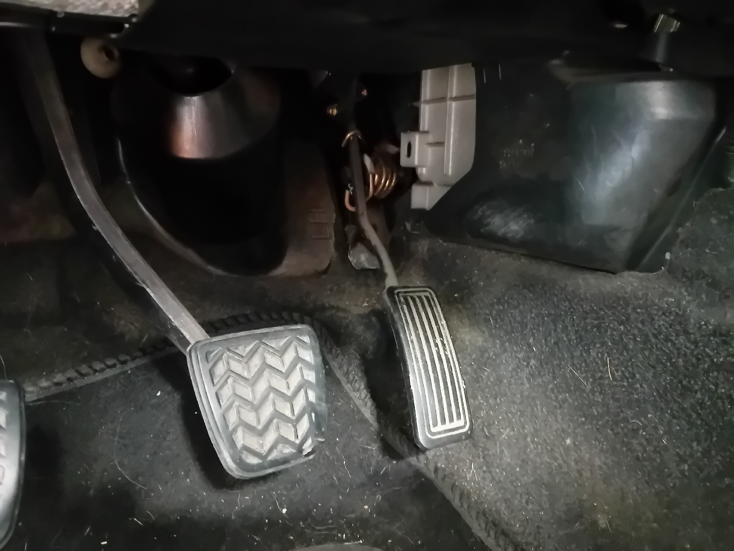 Pedal acelerador
