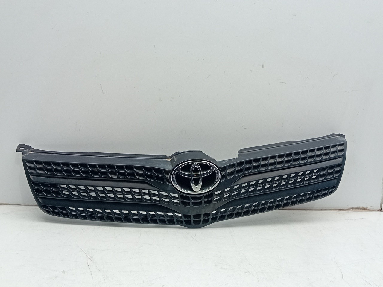 Griglia anteriore TOYOTA Corolla Verso (_E12_) Imagem-0