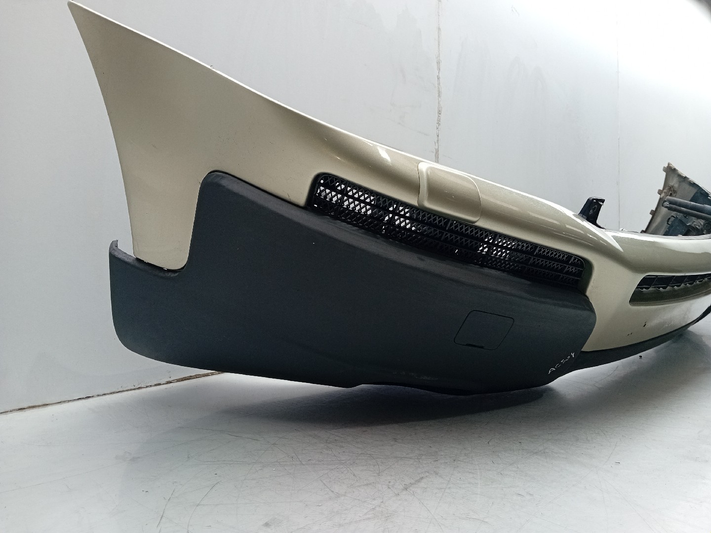 Front Bumper VOLVO XC90 I Imagem-1