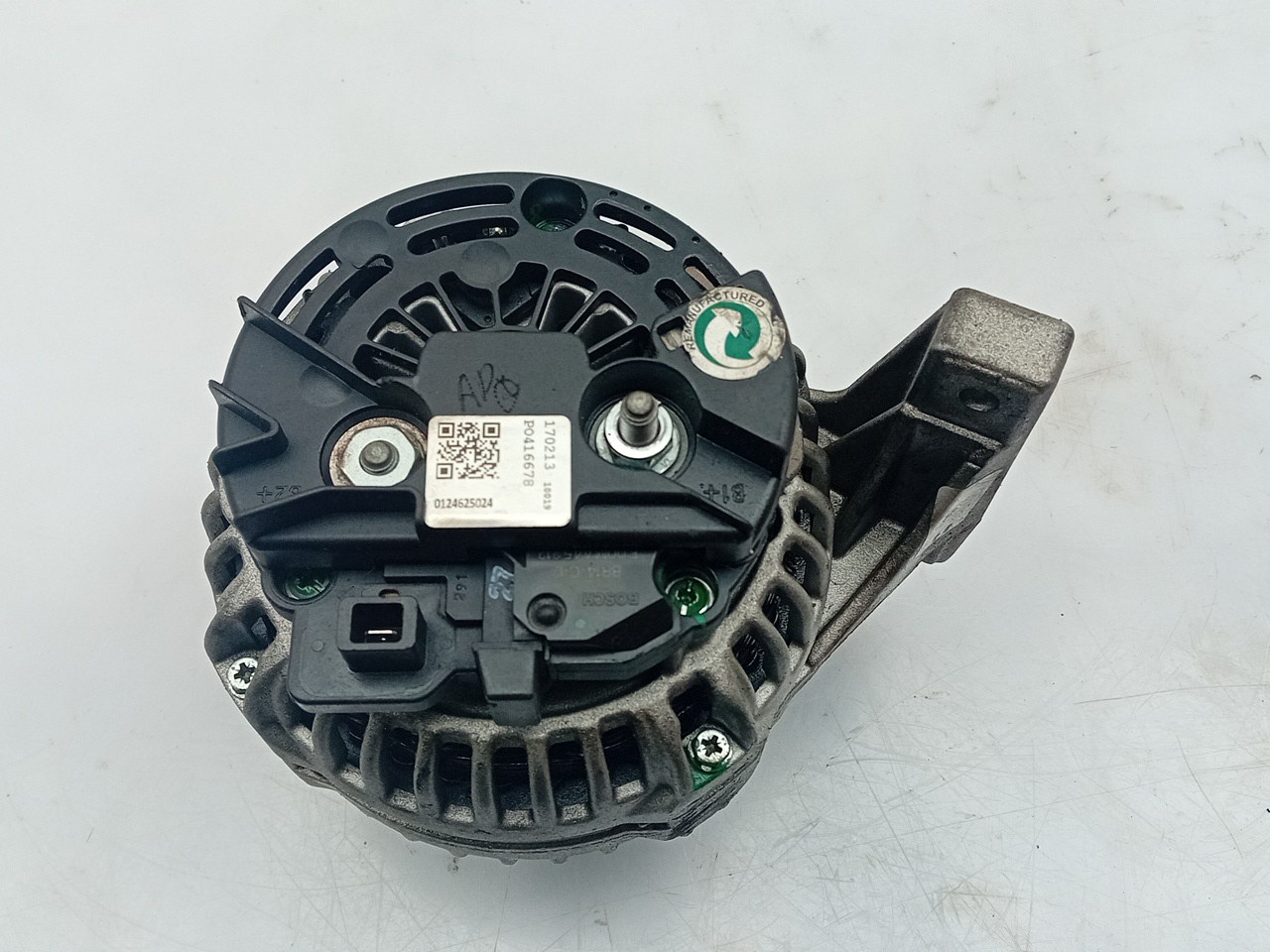 Alternator VOLVO XC90 I Imagem-3